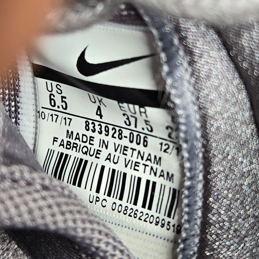 Nike Women Roshe One Premium Gunsmoke Grey Platinum Sneakers 833928-006 Sz 6.5 - Picture 9 of 9